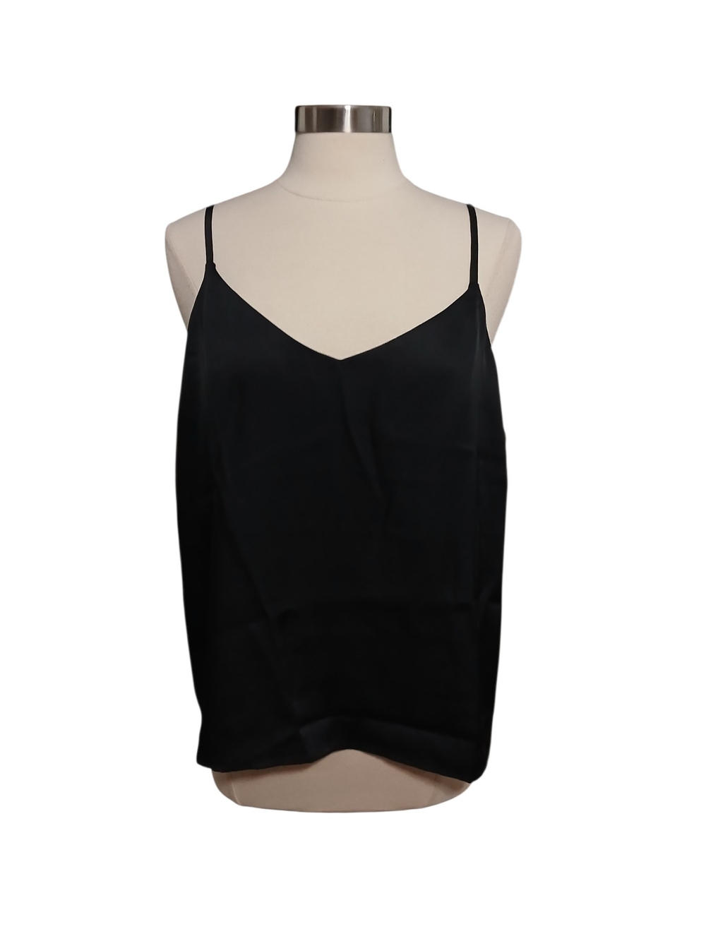Scoop NYC | Black Satin V Neck Camisole Tank Size XL 16-18
